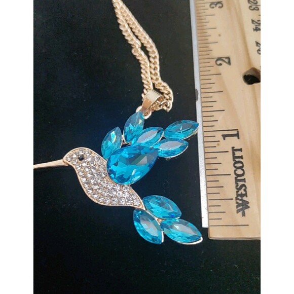 Light Blue Crystal Wing & Clear Rhinestone Hummingbird Necklace 20" Chain - Picture 3 of 4